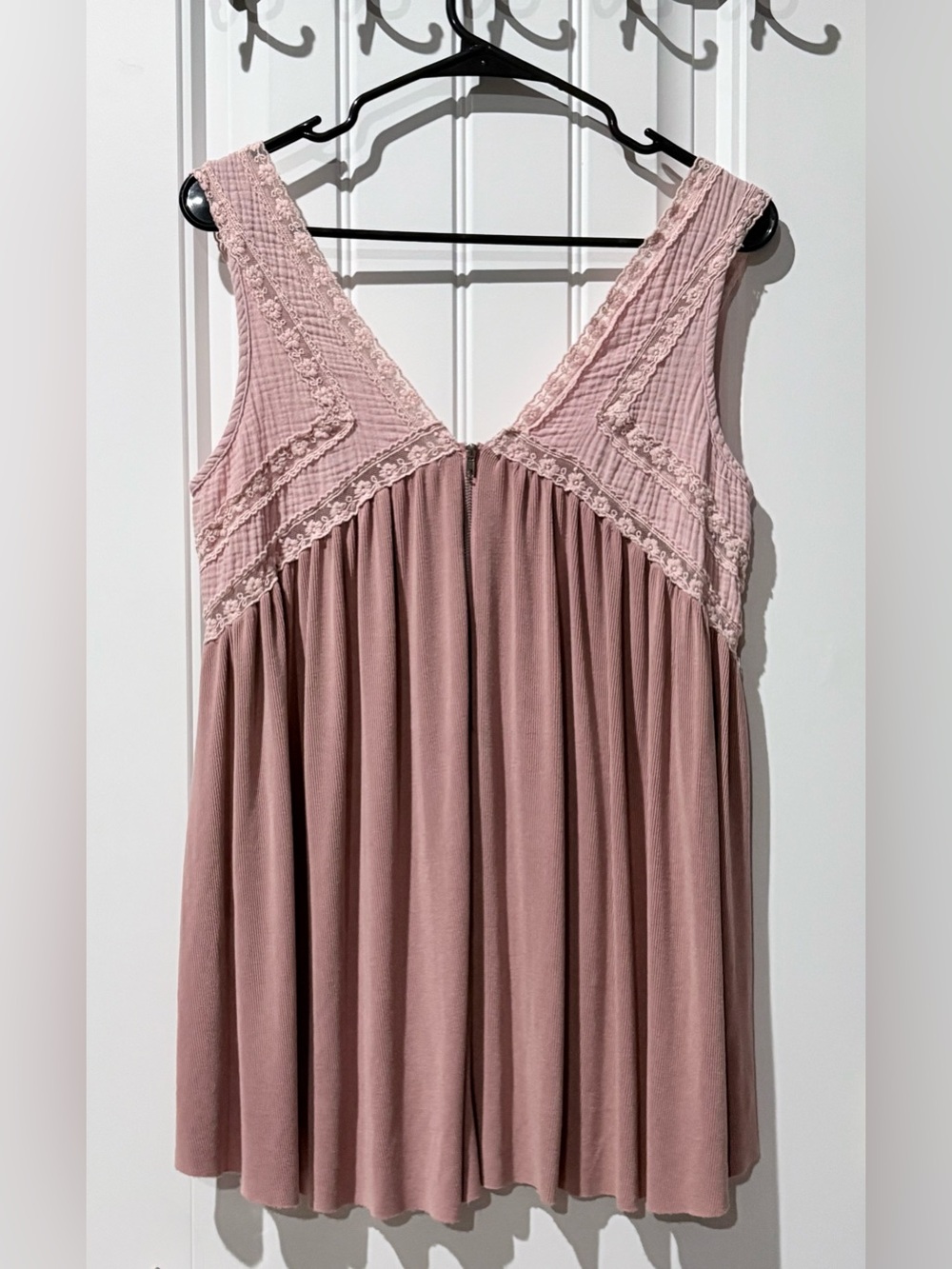 POL Dusty Rose Babydoll Tank Top - Picture 4 of 5